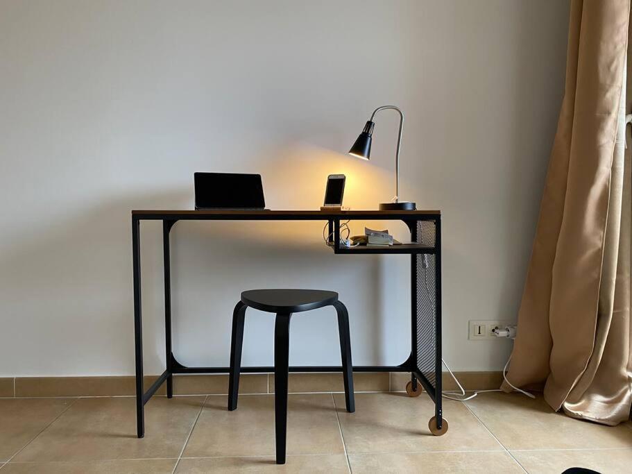 Akropole De Caroline, Central, Lumineux, Calme, Free Parking, Lift, 3 Beds Draguignan Exterior foto
