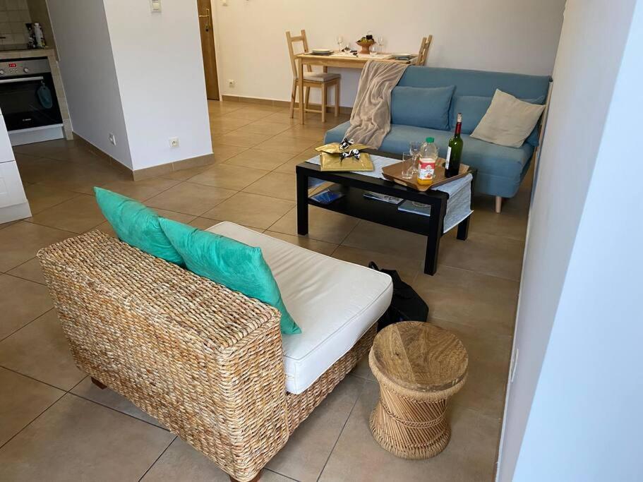 Akropole De Caroline, Central, Lumineux, Calme, Free Parking, Lift, 3 Beds Draguignan Exterior foto